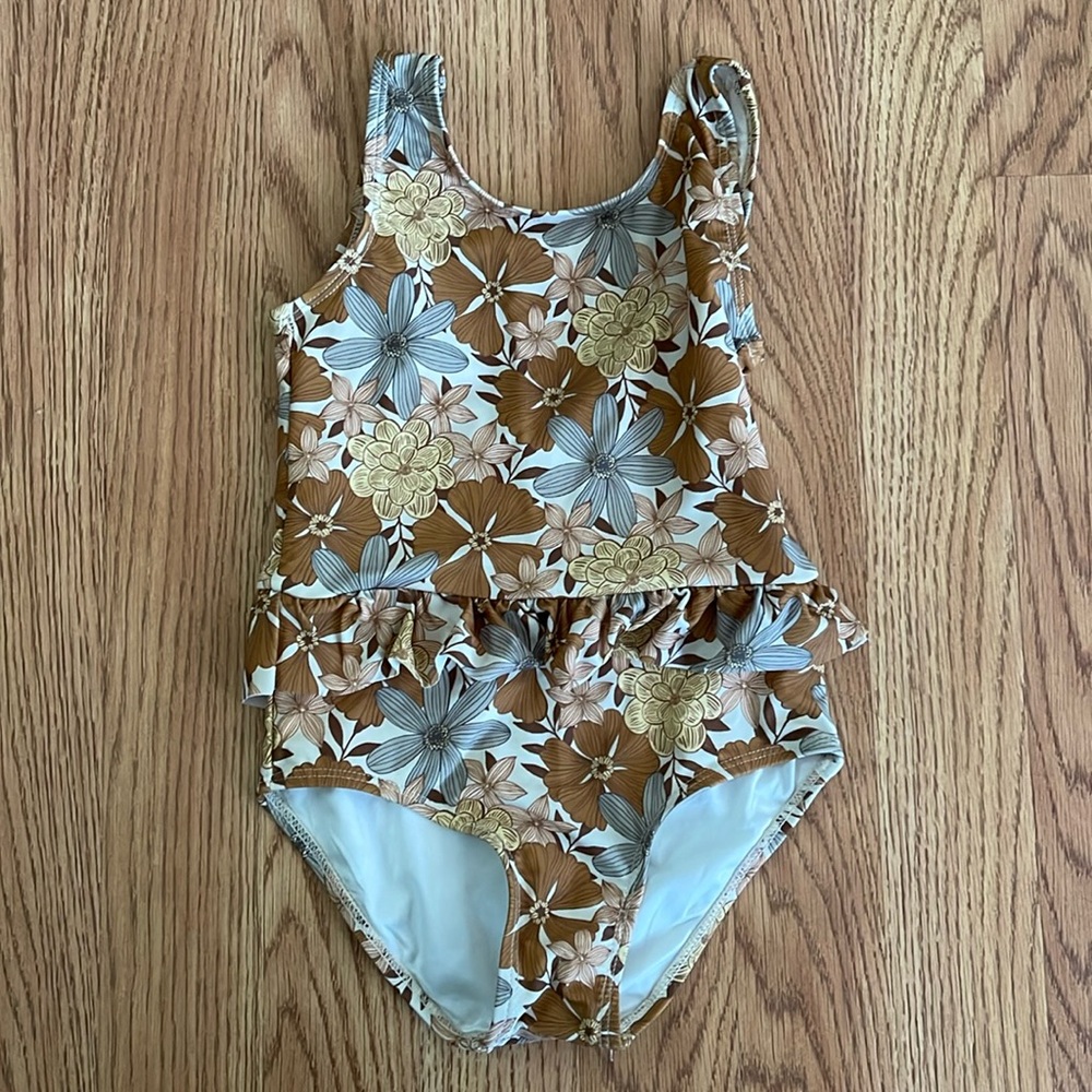 Rylee + Cru Girls Swimsuit Neutral Floral 4T 5T Small S